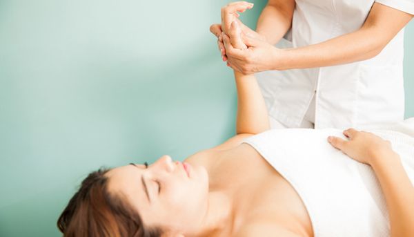 Polyarthritis Causes, Symptoms, Risk Factors, Diagnosis & Treatment